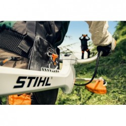 LOCATION DÉBROUSSAILLEUSE STIHL FS 461 C