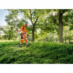 LOCATION DÉBROUSSAILLEUSE STIHL FS 461 C