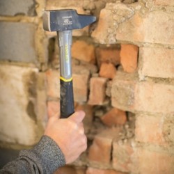 MARTEAU RIVOIR BI - MATIERE 40MM STANLEY